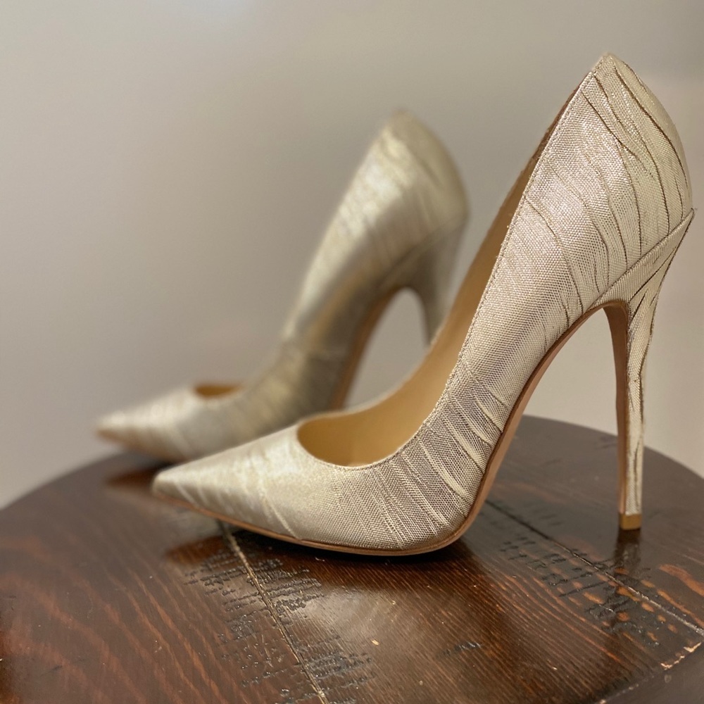 Jimmy Choo pumps